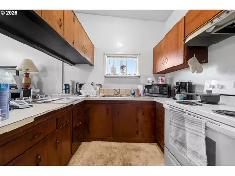 Kitchen - 160 Spring St, Gardiner, OR 97441 photo 1 of 4