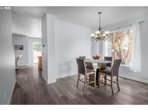 Dining - 1191 Heathman Dr, Eugene, OR 97402 photo 1 of 1