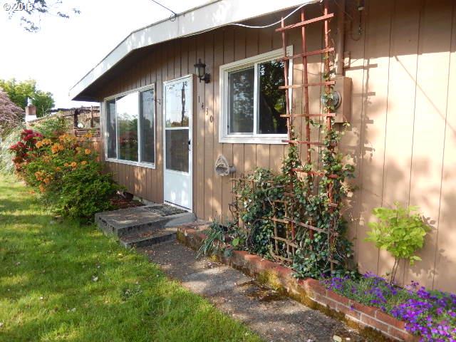 1430 Barton St, Eugene, OR 97404 photo 1