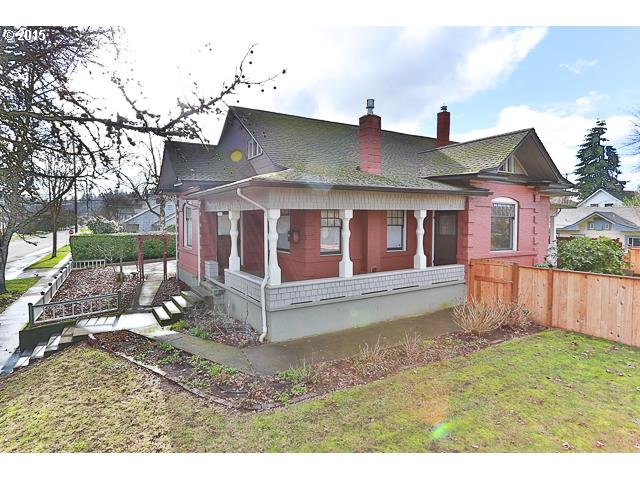 638 6th St, Springfield, OR 97477 photo 1