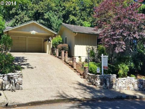 2055 Graham Dr, Eugene, OR 97405 photo 1