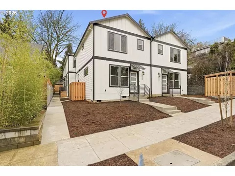 524 S Texas St, Portland, OR 97219