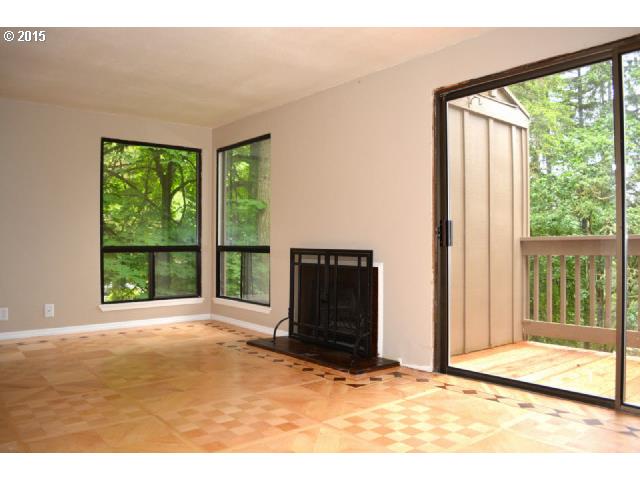 102 Treehill Loop, Eugene, OR 97405 photo 1