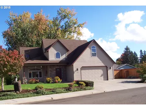 1615 Colby Ct, Eugene, OR 97401 photo 1