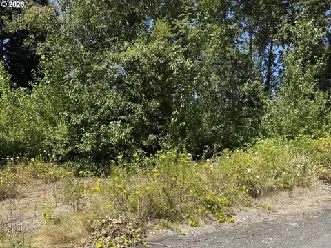 W Powell Loop, Gresham, OR 97030 photo 3