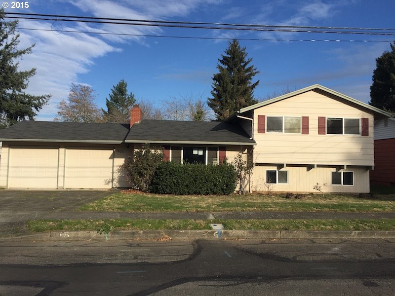 1975 NW 7th Pl, Gresham, OR 97030 photo 1