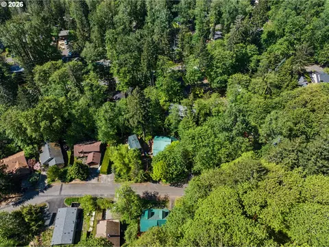 View/Area - 21561 E Hideaway Ln, Rhododendron, OR 97049 photo 4 of 7