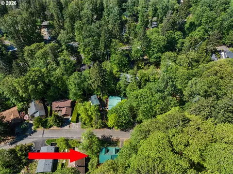 View/Area - 21561 E Hideaway Ln, Rhododendron, OR 97049 photo 2 of 7