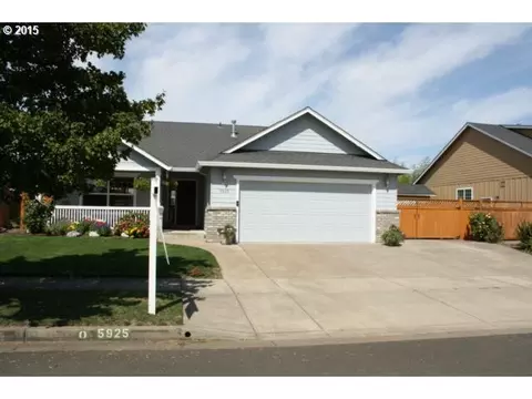 5925 Latour Ln, Eugene, OR 97402 photo 1