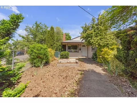 6505 SE Woodstock Blvd, Portland, OR 97206