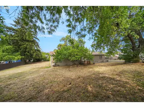 863 Jefferson St, Lafayette, OR 97127
