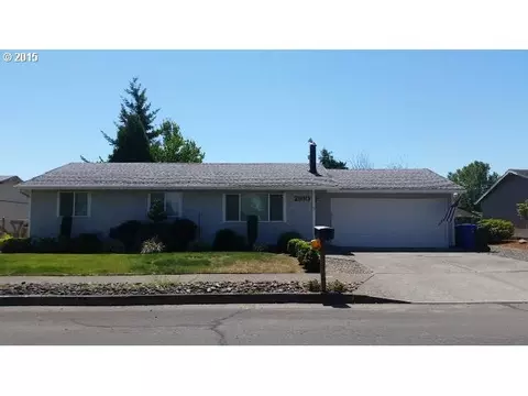 2910 NE 27th Dr, Gresham, OR 97030 photo 1