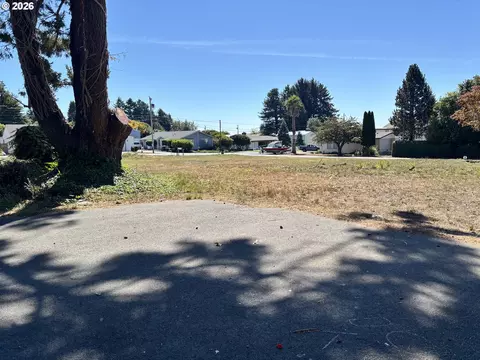 Exterior - Crestline Loop, Brookings, OR 97415 photo 1 of 1