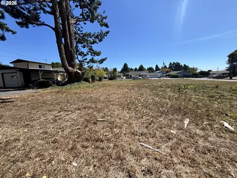 Other - Crestline Loop, Brookings, OR 97415 photo 1 of 5