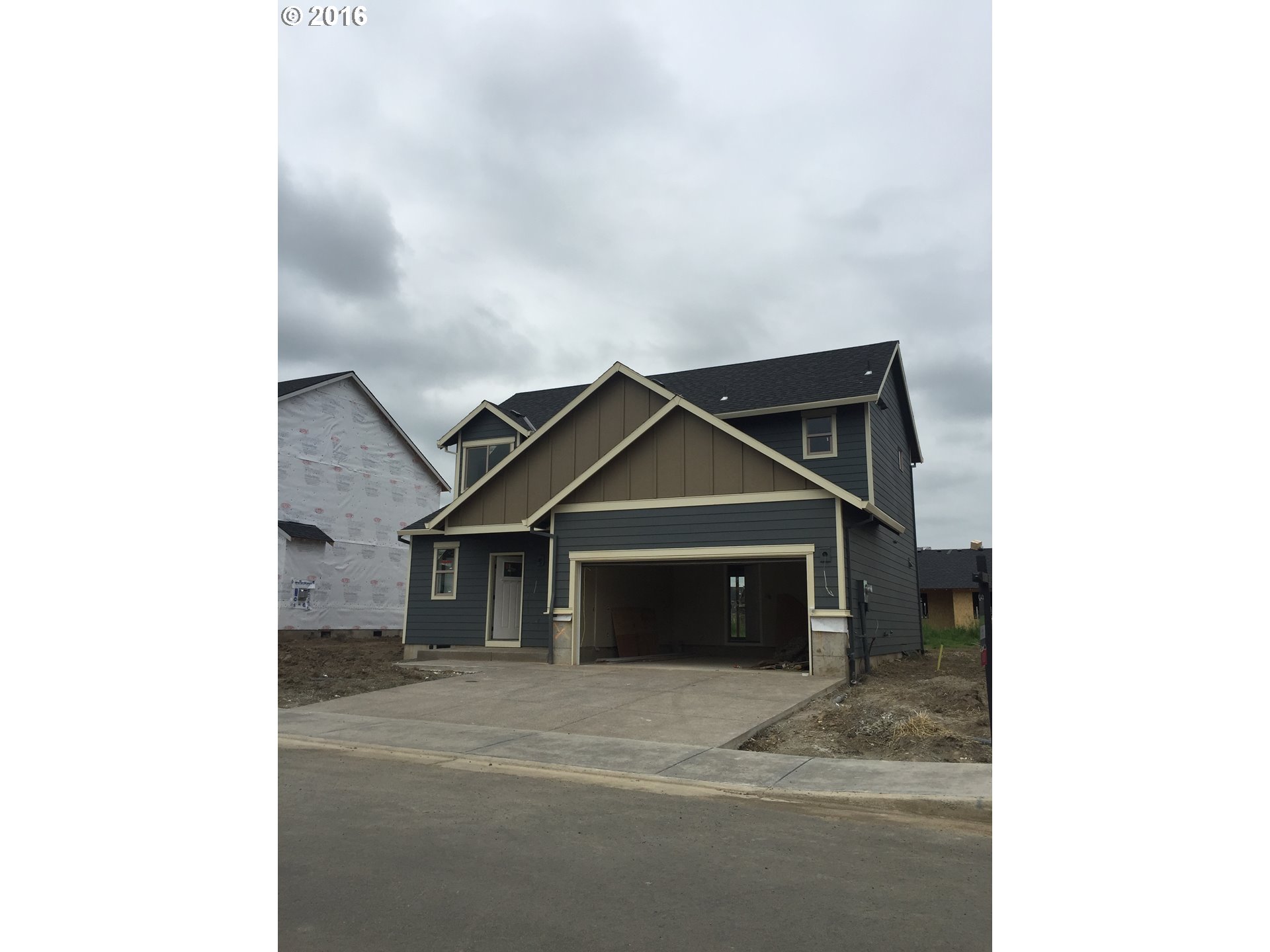 656 Kelsey Loop, Molalla, OR 97038 photo 1