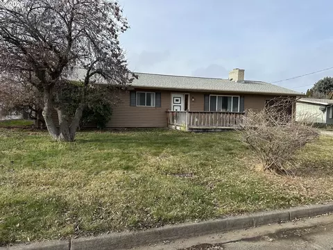 1518 Wilkenson St, Milton Freewater, OR 97862