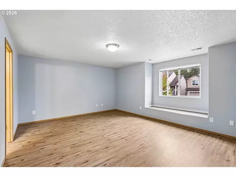 Living - 2793 SE 19th St, Gresham, OR 97080 photo 9 of 9