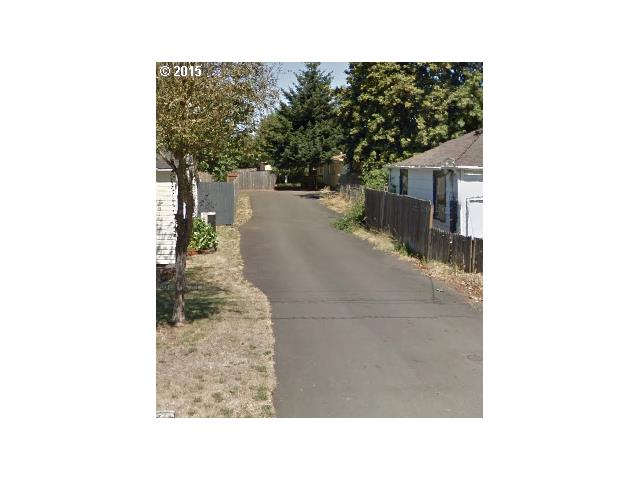 968 W N St, Springfield, OR 97477 photo 1