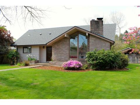3536 Poplar St, Eugene, OR 97404 photo 1