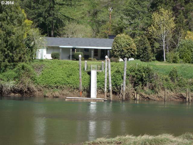 10985 E Mapleton Rd, Mapleton, OR 97453 photo 1
