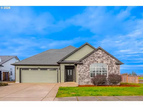 118 Auburn Ln, Creswell, OR 97426