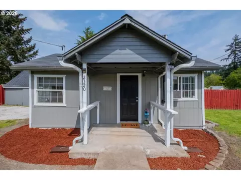 2320 Cedar St, Sweet Home, OR 97386