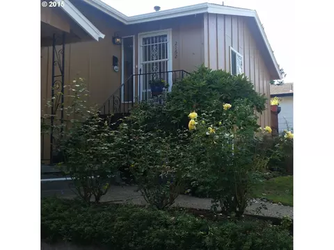 2162 NW 14th St, Gresham, OR 97030 photo 1