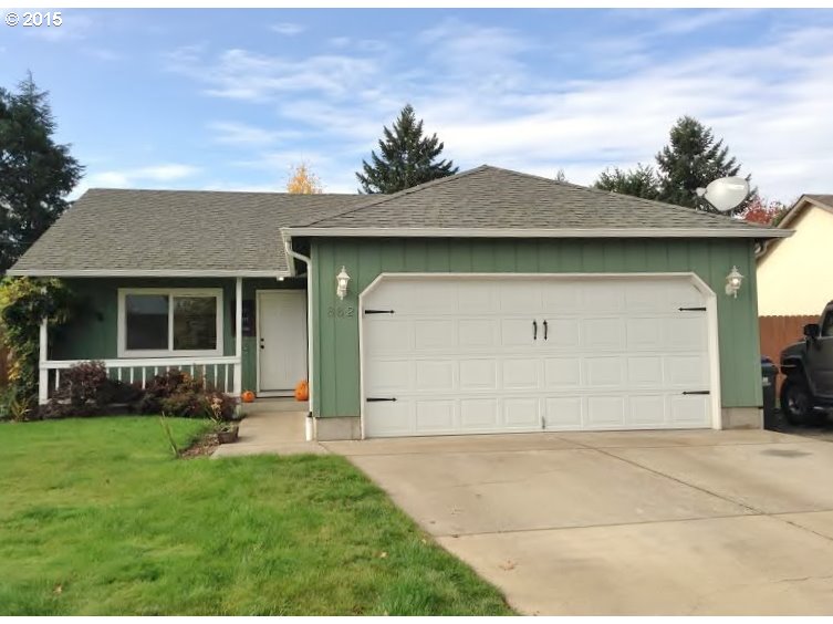 862 Hazelnut Ln, Springfield, OR 97478 photo 1