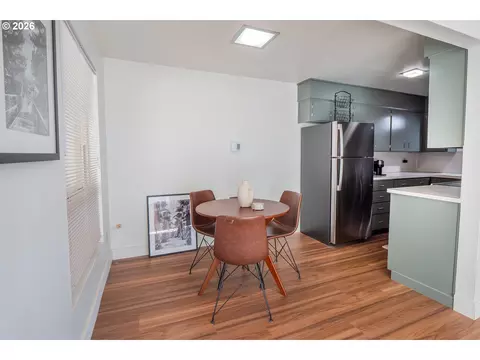 Dining - 495 W 27th Ave, Eugene, OR 97405 photo 3 of 3