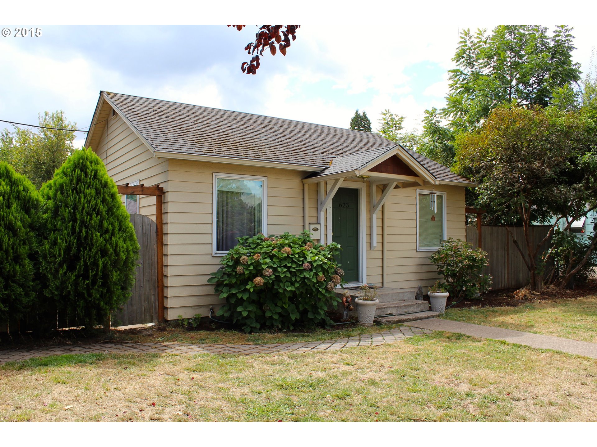 625 Centennial Blvd, Springfield, OR 97477 photo 1