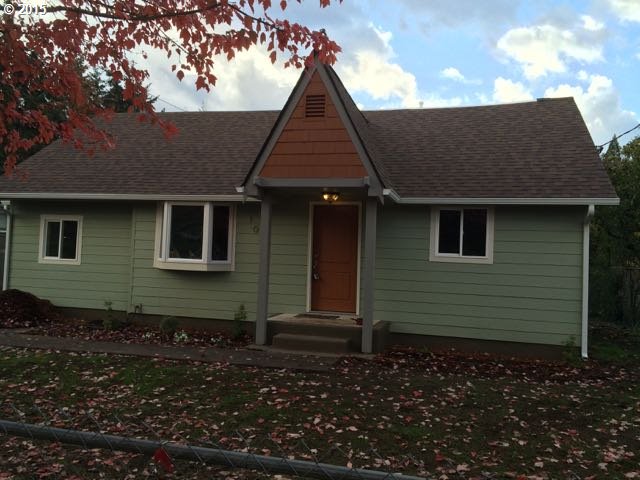 1034 3rd Pl, Springfield, OR 97477 photo 1