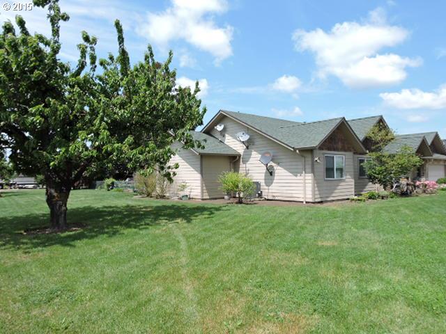 90920 Brown Ln, Eugene, OR 97402 photo 1