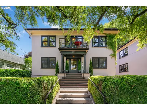 2056 NW Overton St, Portland, OR 97209
