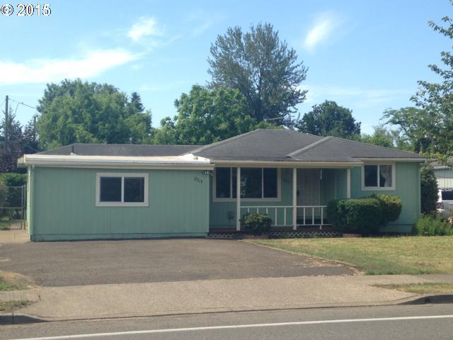 2715 Centennial Blvd, Springfield, OR 97477 photo 1