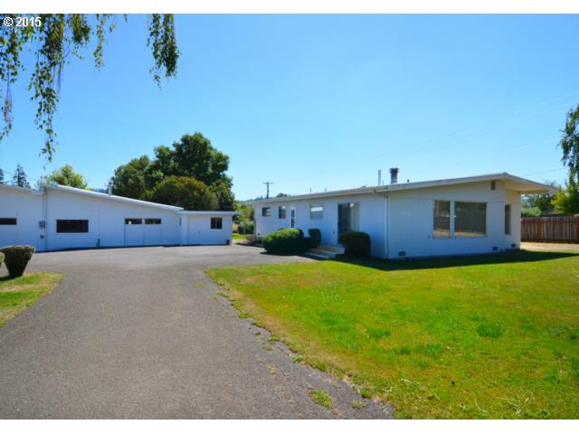 33524 Bloomberg Rd, Eugene, OR 97405 photo 1