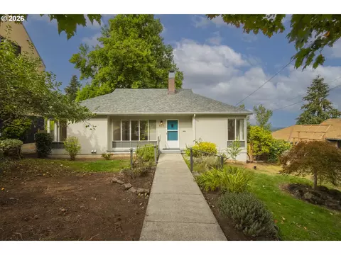 409 Jackson St, Oregon City, OR 97045