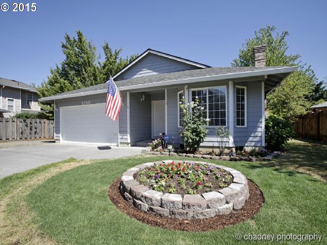 2105 NE 25th Ct, Gresham, OR 97030 photo 1