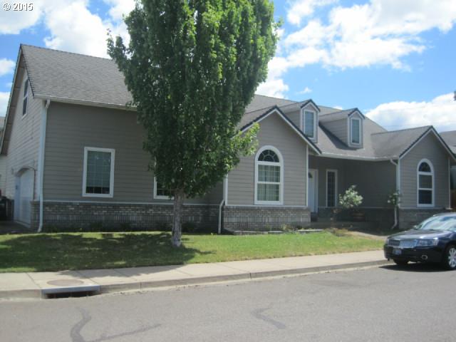 2347 33rd St, Springfield, OR 97477 photo 1