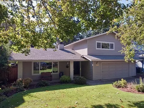 1326 Piper Ln, Eugene, OR 97401 photo 1