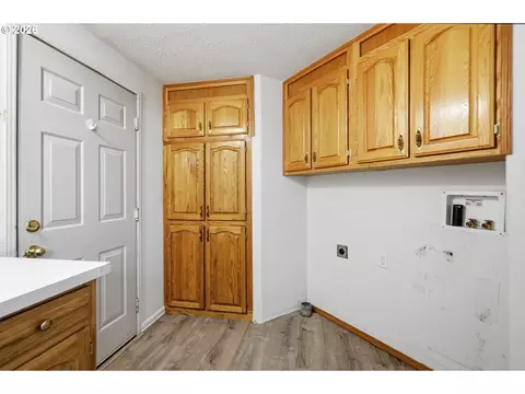 Other - 4055 Royal Ave #22, Eugene, OR 97402 photo 5 of 12