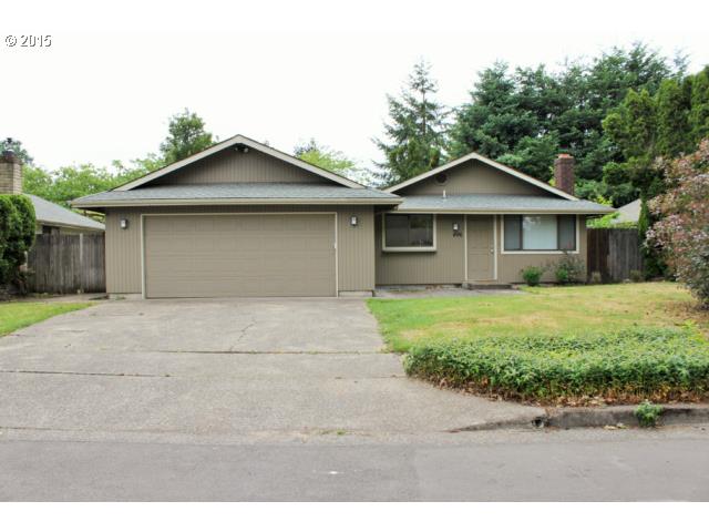 496 Panda Loop, Eugene, OR 97401 photo 1