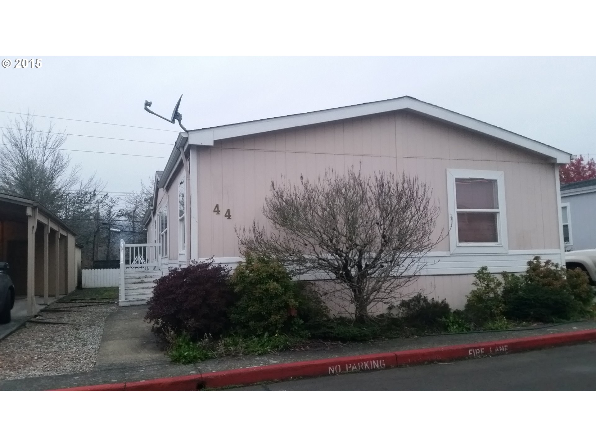 1949 SE Palmquist Rd #44, Gresham, OR 97080 photo 1