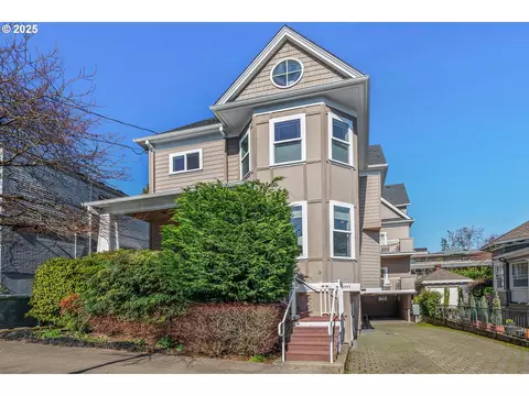 2445 NW Lovejoy St #3, Portland, OR 97210