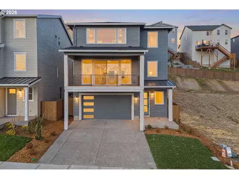 12159 SW Autumnview St, Tigard, OR 97224