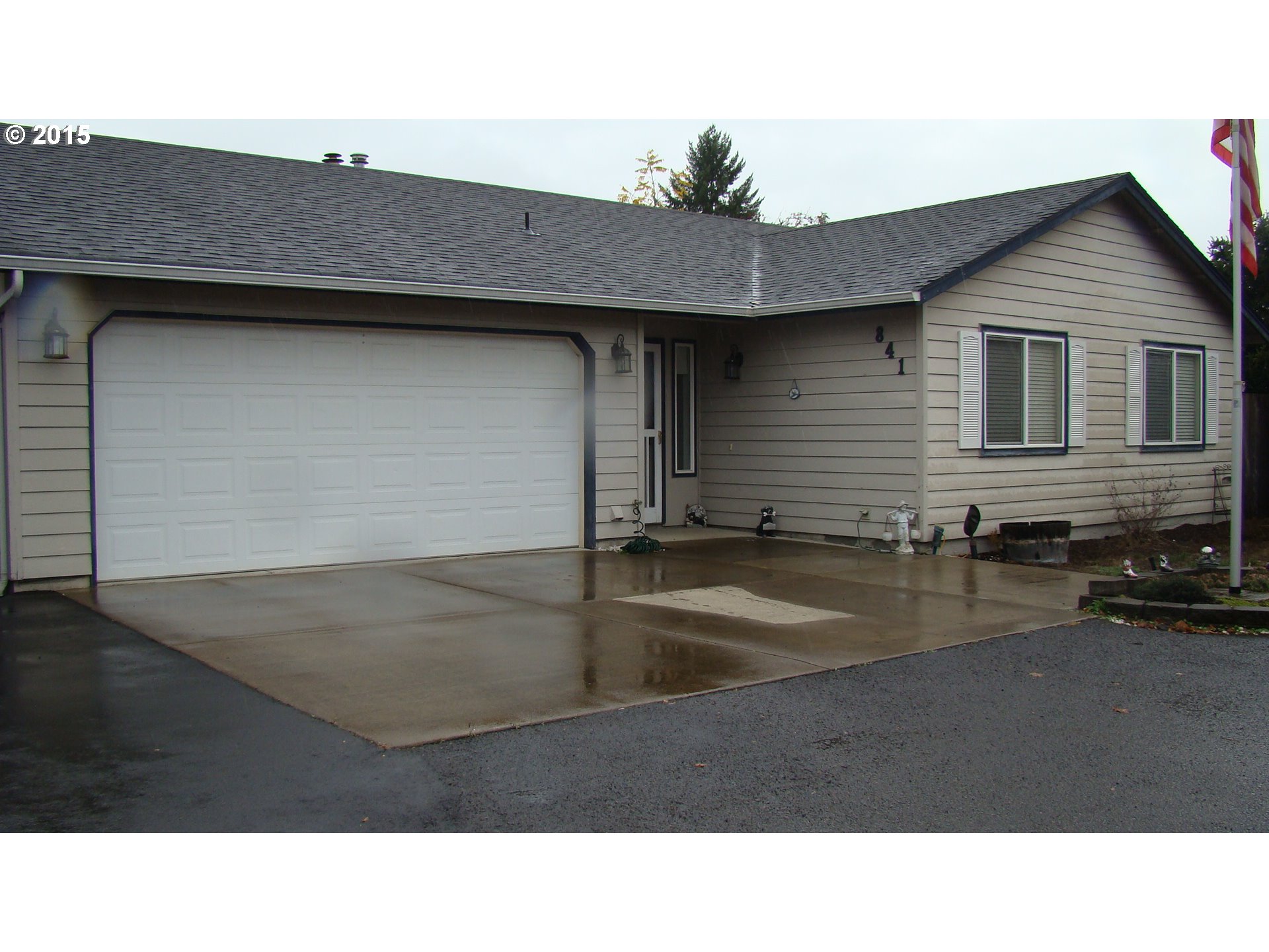 841 57th St, Springfield, OR 97478 photo 1