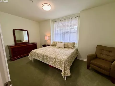 Bedroom - 37071 Dubarko Rd #8, Sandy, OR 97055 photo 2 of 4