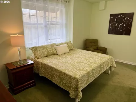 Bedroom - 37071 Dubarko Rd #8, Sandy, OR 97055 photo 1 of 4