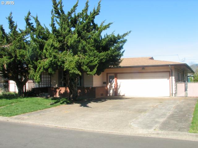 368 Cambridge St, Springfield, OR 97477 photo 1
