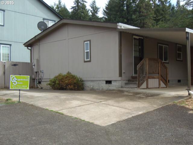 379 S 71st St, Springfield, OR 97478 photo 1