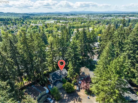 View/Area - 2331 Todd St, Eugene, OR 97405 photo 2 of 3